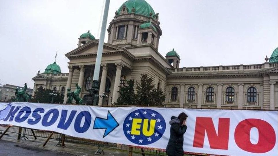 Εμπορικό πόλεμο ξεκίνησε το Κόσοβο σε Σερβία-Βοσνία – Ζητούν παρέμβαση της Αθήνας